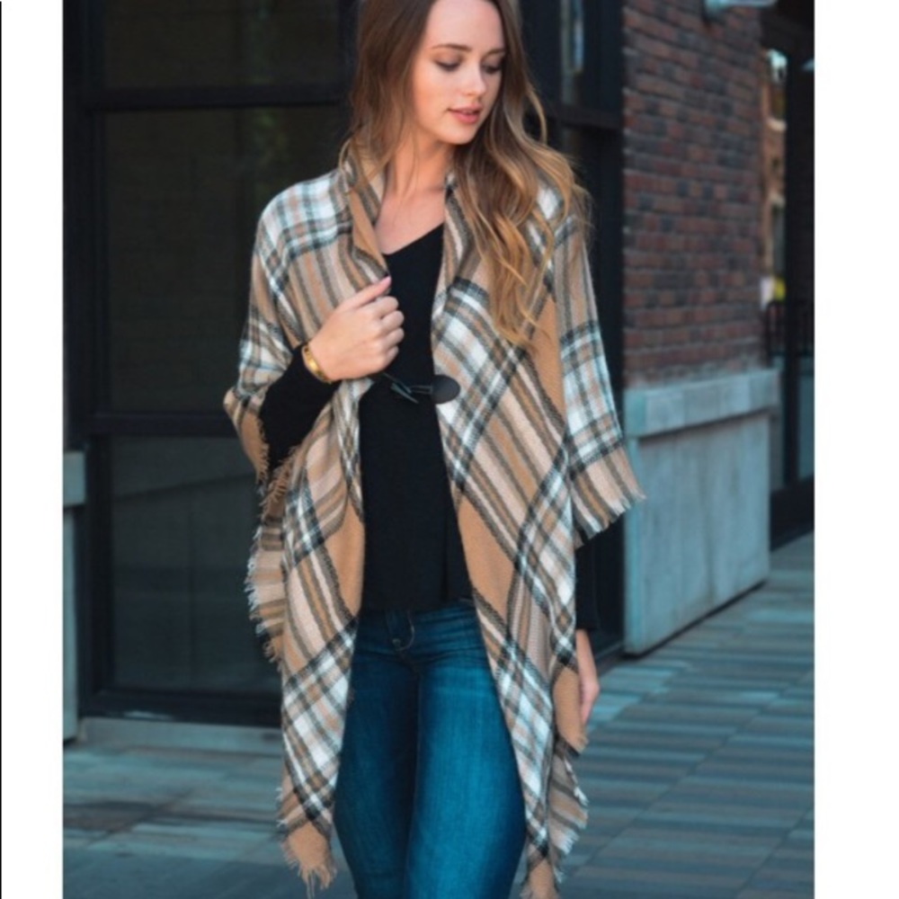 Beautiful Plaid Poncho Shawl